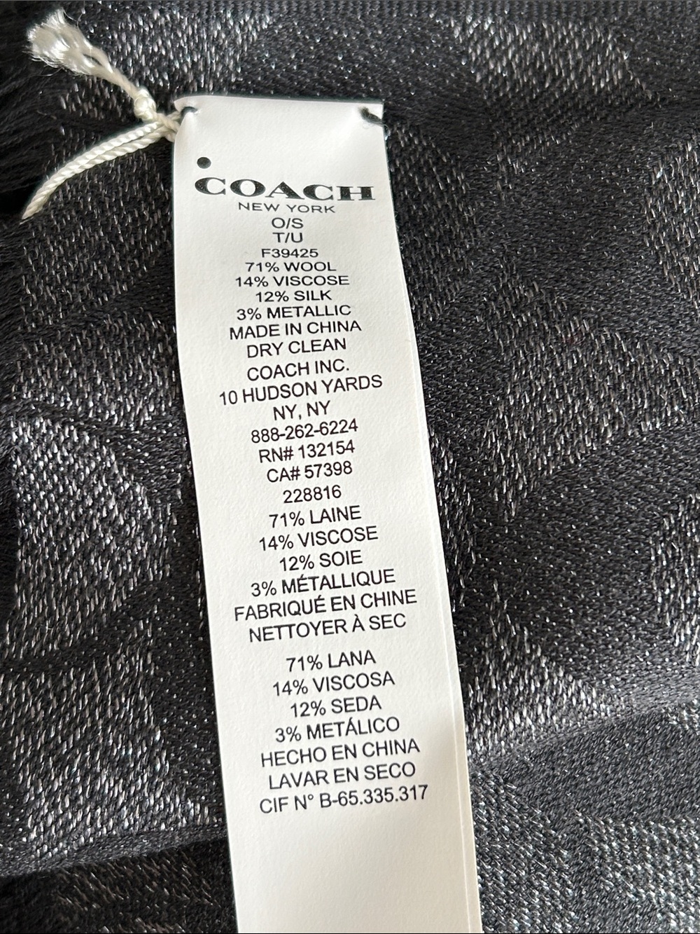 Coach Signature Wrap - Picture 3 of 5